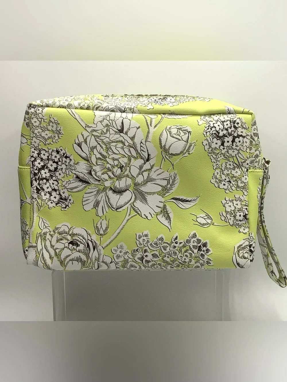 Betsey Johnson Lime Green Floral Cosmetic Bag with Wristlet Strap - NWOT
